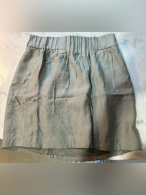 Ann Taylor Loft Size 8: Light Olive Green Elastic Waist Skirt